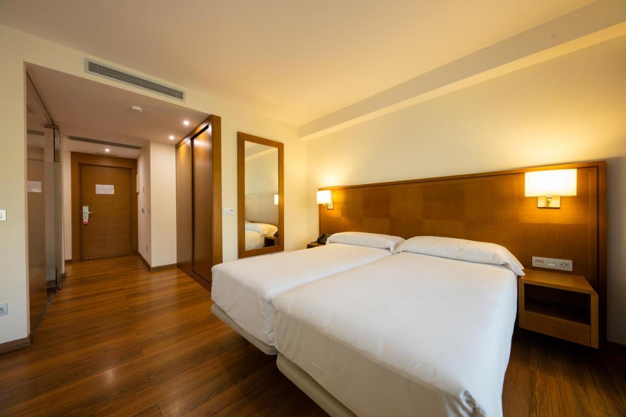 Hotel Thalasso Cantabrico Las Sirenas 4 Superior Viveiro Buitenkant foto