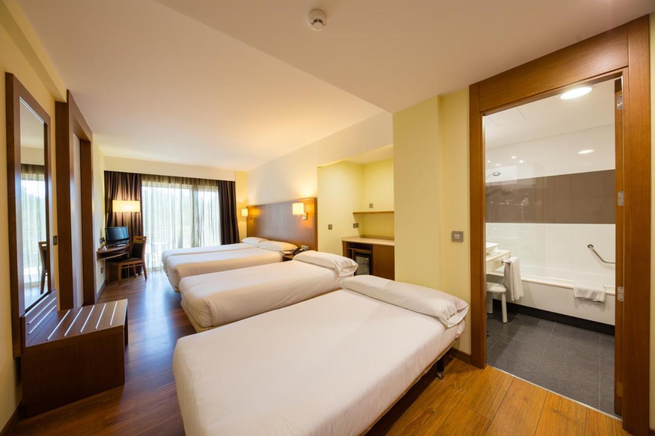 Hotel Thalasso Cantabrico Las Sirenas 4 Superior Viveiro Buitenkant foto