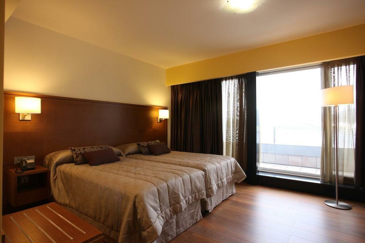 Hotel Thalasso Cantabrico Las Sirenas 4 Superior Viveiro Buitenkant foto