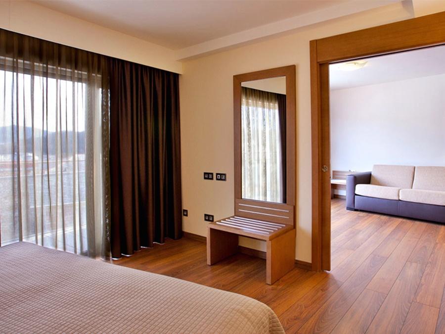 Hotel Thalasso Cantabrico Las Sirenas 4 Superior Viveiro Buitenkant foto