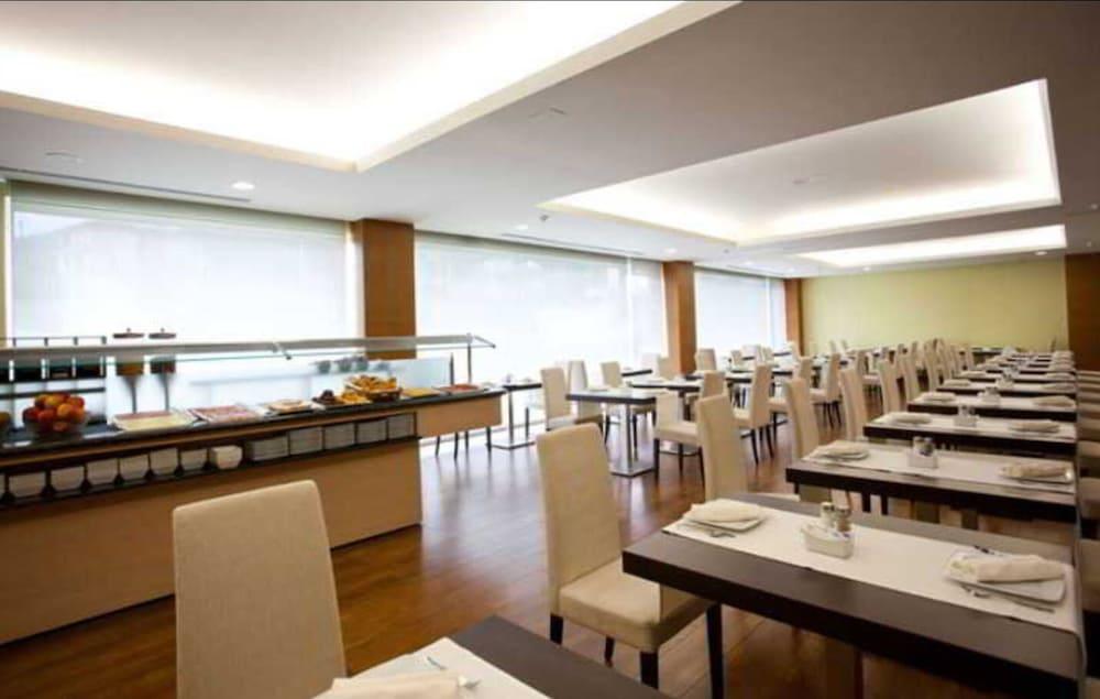 Hotel Thalasso Cantabrico Las Sirenas 4 Superior Viveiro Restaurant foto
